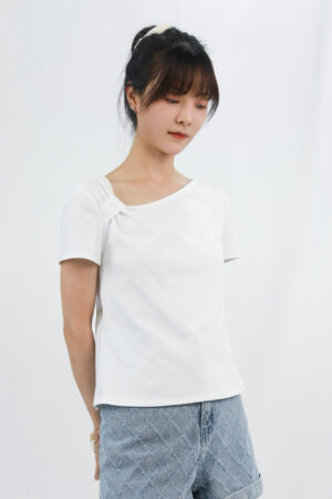 Irregular Collar Knitted Top