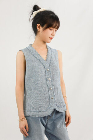vintage chic frayed denim vest