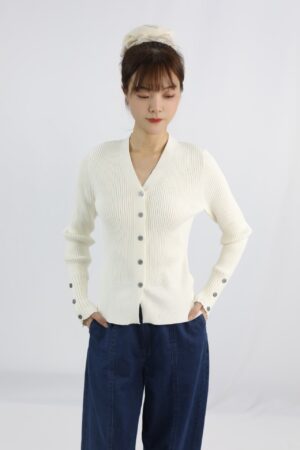 off white v neck knitted cardigan