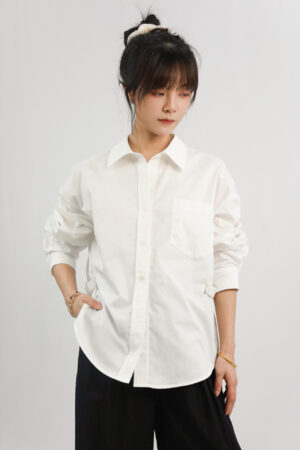 square neck loose long sleeved top