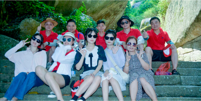 Jul 24, 2022 - He Yuan Climb Mountain