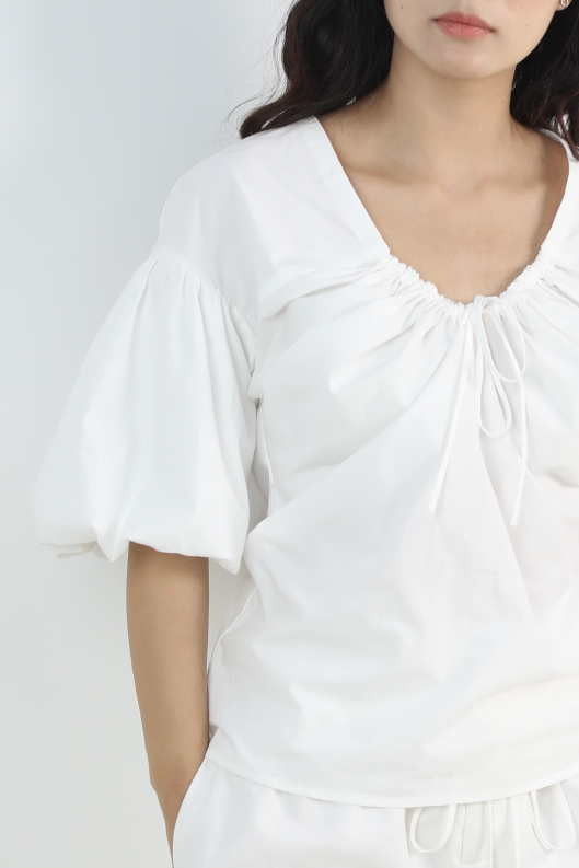 Design Sense Niche Slanted Neck Bubble Sleeve Top - Image 4