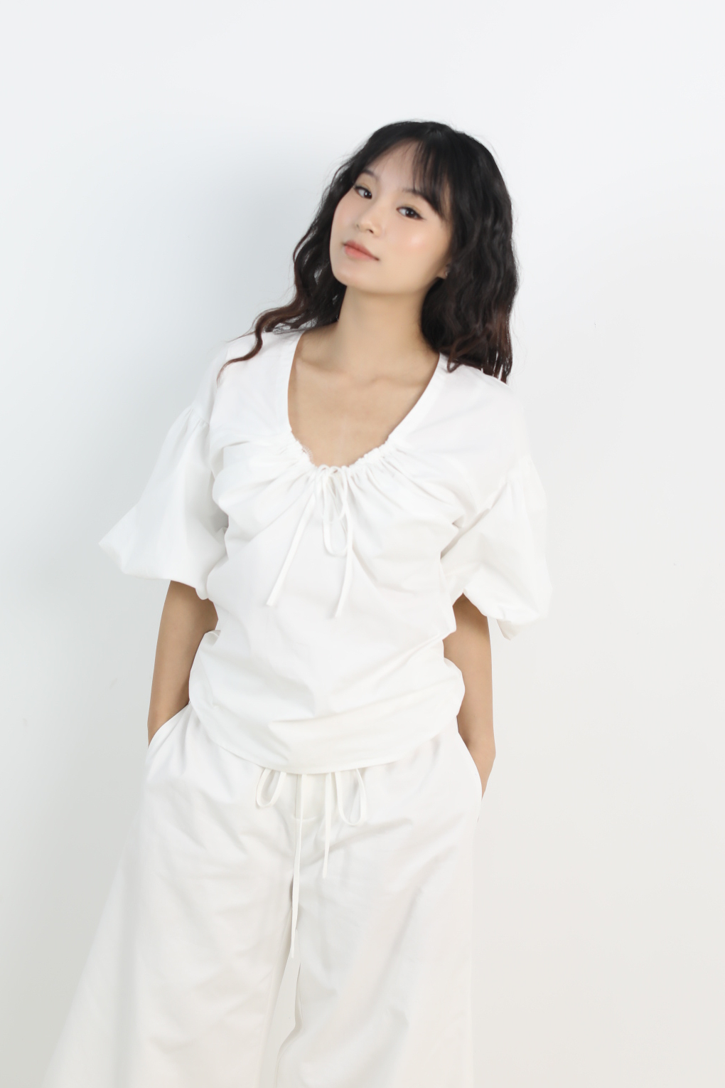 Design Sense Niche Slanted Neck Bubble Sleeve Top - Image 2