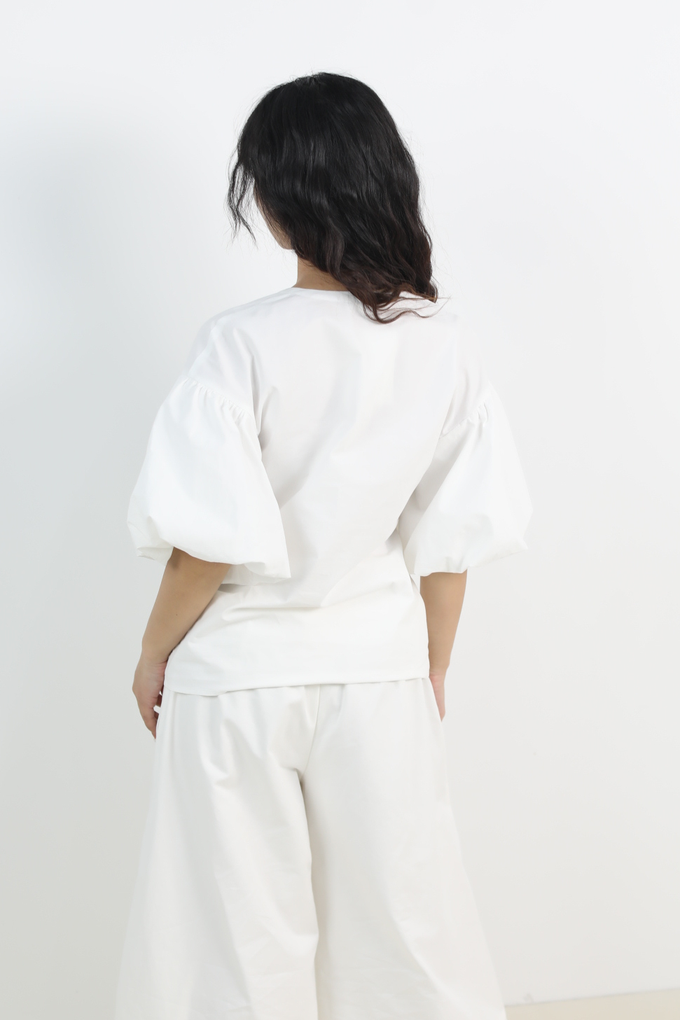 Design Sense Niche Slanted Neck Bubble Sleeve Top - Image 5