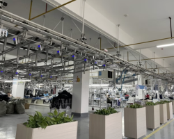 About Us 截屏2025 11 24 下午9.26.08